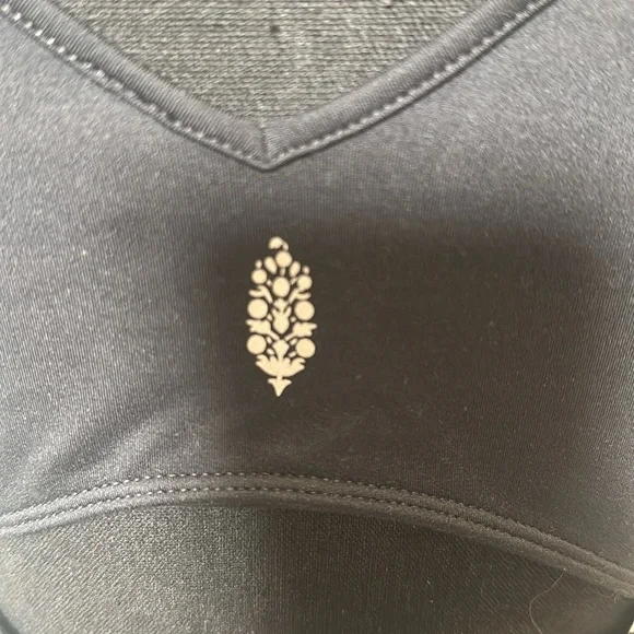 Free People Movement Black Crop Top (Small/Medium, Like New) - Picture 4 of 8